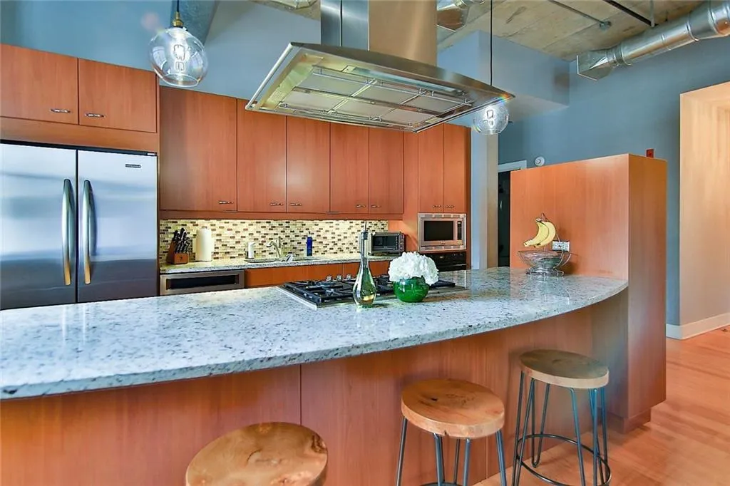 1058 Piedmont Avenue Ne Unit 103, Atlanta, Georgia 30309, 2 Bedrooms Bedrooms, ,2 BathroomsBathrooms,Residential,Sold,1058 Piedmont Avenue Ne Unit 103,6511857