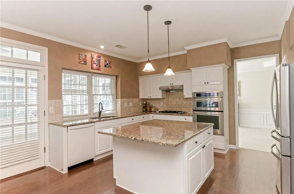 330 Eastcote Drive, Sandy Springs, Georgia 30350, 4 Bedrooms Bedrooms, ,2 BathroomsBathrooms,Residential,Sold,330 Eastcote Drive,5980314