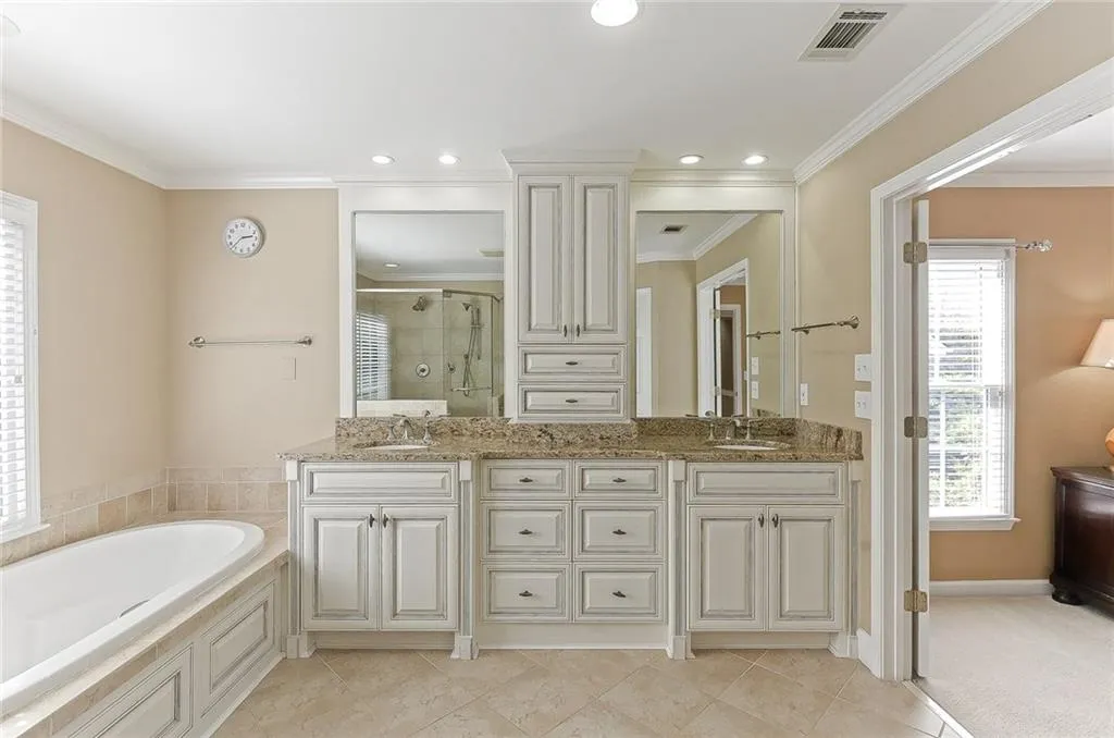 330 Eastcote Drive, Sandy Springs, Georgia 30350, 4 Bedrooms Bedrooms, ,2 BathroomsBathrooms,Residential,Sold,330 Eastcote Drive,5980314