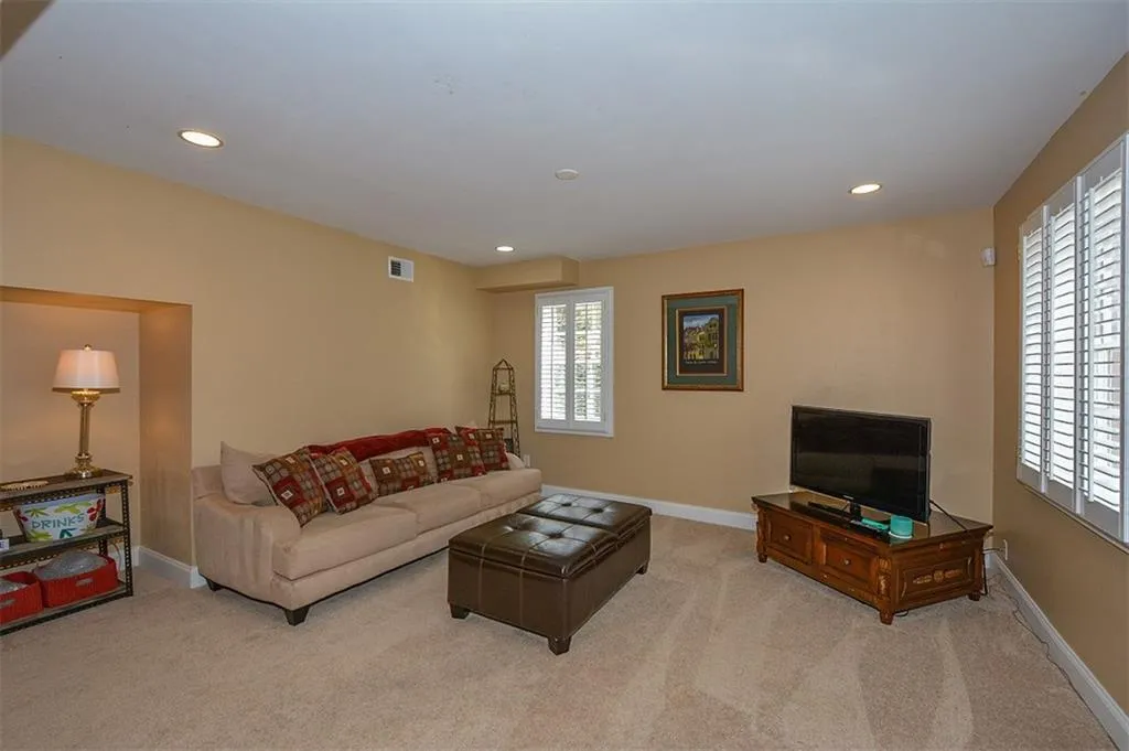 5572 Sherrell Drive, Sandy Springs, Georgia 30342, 4 Bedrooms Bedrooms, ,3 BathroomsBathrooms,Residential,Sold,5572 Sherrell Drive,5661233