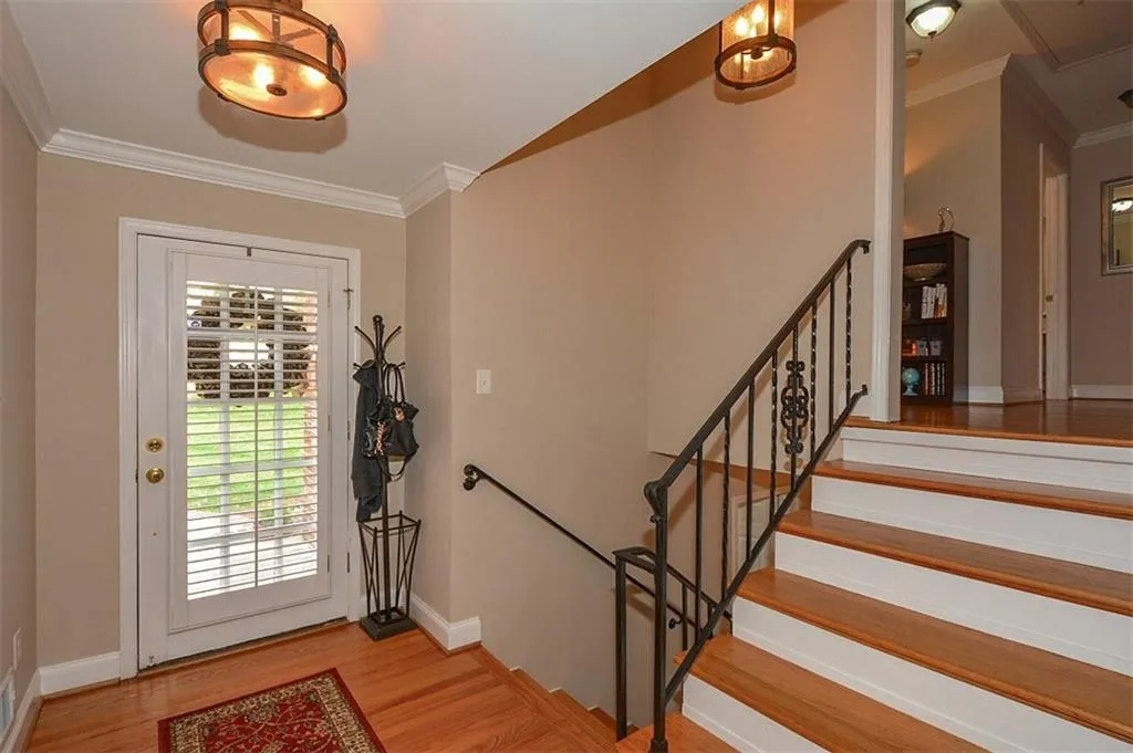 5572 Sherrell Drive, Sandy Springs, Georgia 30342, 4 Bedrooms Bedrooms, ,3 BathroomsBathrooms,Residential,Sold,5572 Sherrell Drive,5661233