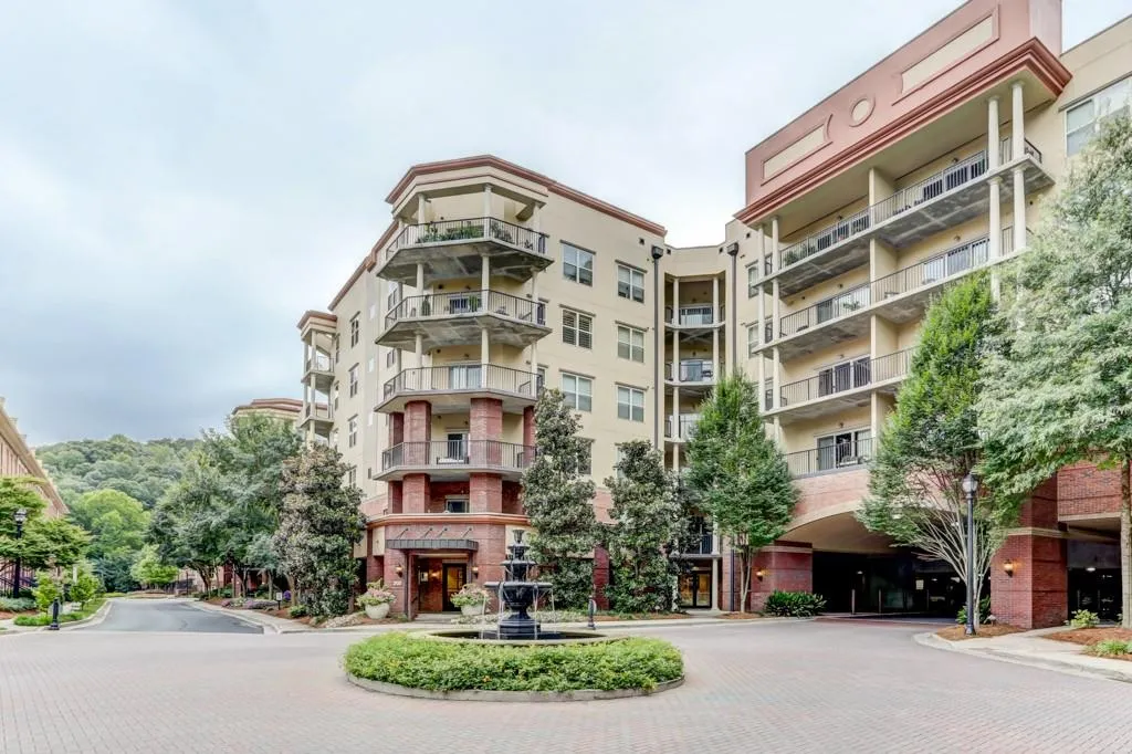 200 River Vista Drive Unit 539, Atlanta, Georgia 30339, 2 Bedrooms Bedrooms, ,2 BathroomsBathrooms,Residential,Sold,200 River Vista Drive Unit 539,6609733