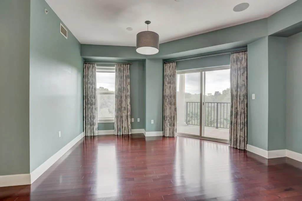 200 River Vista Drive Unit 539, Atlanta, Georgia 30339, 2 Bedrooms Bedrooms, ,2 BathroomsBathrooms,Residential,Sold,200 River Vista Drive Unit 539,6609733