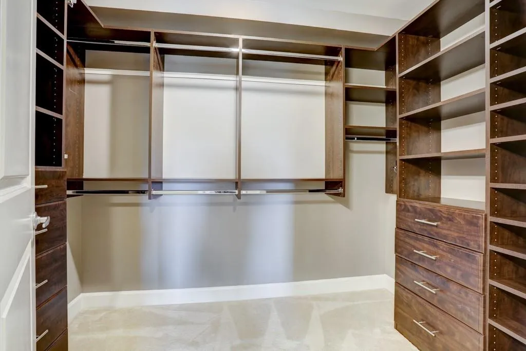 200 River Vista Drive Unit 539, Atlanta, Georgia 30339, 2 Bedrooms Bedrooms, ,2 BathroomsBathrooms,Residential,Sold,200 River Vista Drive Unit 539,6609733