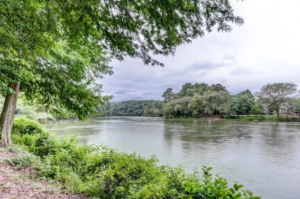 200 River Vista Drive Unit 539, Atlanta, Georgia 30339, 2 Bedrooms Bedrooms, ,2 BathroomsBathrooms,Residential,Sold,200 River Vista Drive Unit 539,6609733