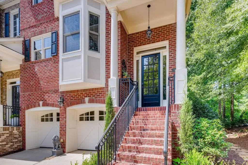 5968 Reddington Way, Sandy Springs, Georgia 30328, 3 Bedrooms Bedrooms, ,3 BathroomsBathrooms,Residential,Sold,5968 Reddington Way,6940441