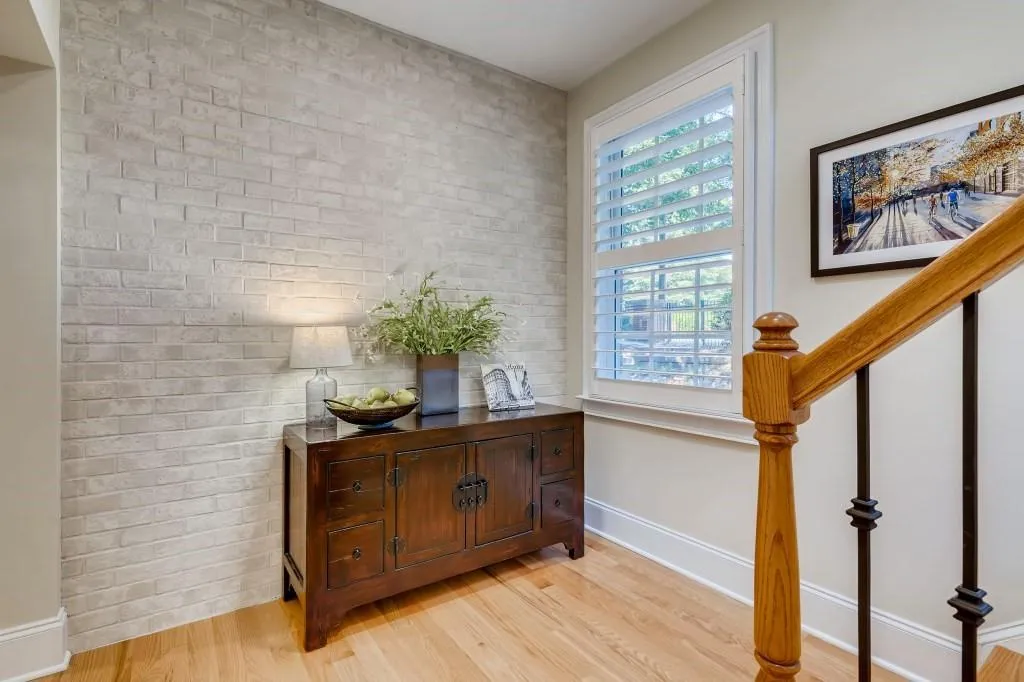5968 Reddington Way, Sandy Springs, Georgia 30328, 3 Bedrooms Bedrooms, ,3 BathroomsBathrooms,Residential,Sold,5968 Reddington Way,6940441