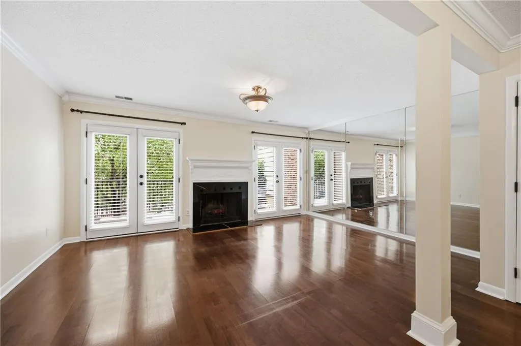 3633 Stonewall Drive Se, Atlanta, Georgia 30339, 2 Bedrooms Bedrooms, 0 ,1 BathroomBathrooms,Residential,Sold,3633 Stonewall Drive Se,7789250