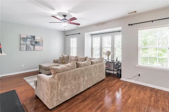 1216 Park Pass Way, Suwanee, Georgia 30024