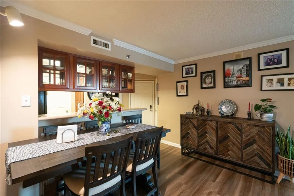 795 Hammond Drive Unit 1613, Atlanta, Georgia 30328, 2 Bedrooms Bedrooms, ,2 BathroomsBathrooms,Residential,Sold,795 Hammond Drive Unit 1613,6955769