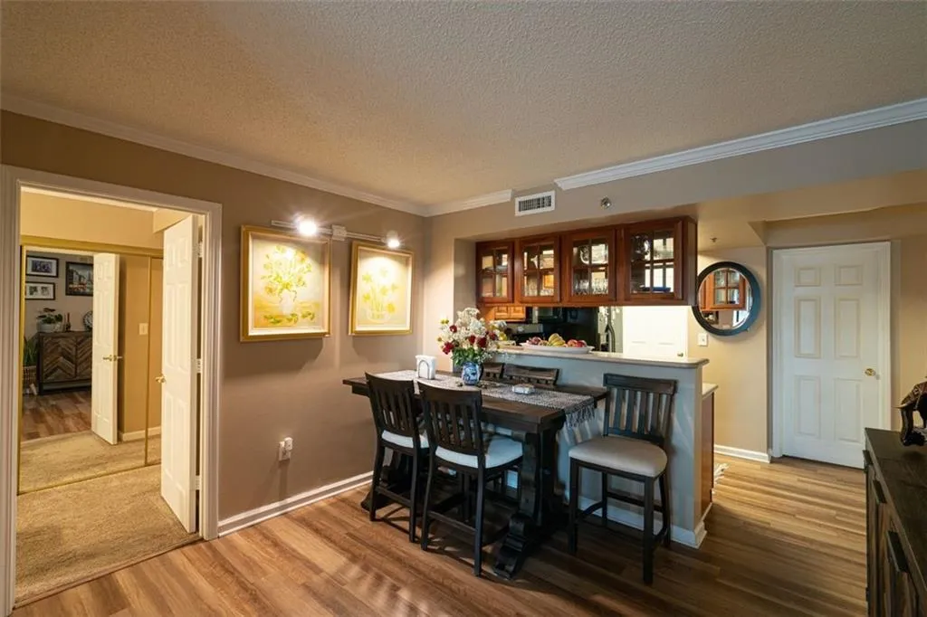 795 Hammond Drive Unit 1613, Atlanta, Georgia 30328, 2 Bedrooms Bedrooms, ,2 BathroomsBathrooms,Residential,Sold,795 Hammond Drive Unit 1613,6955769