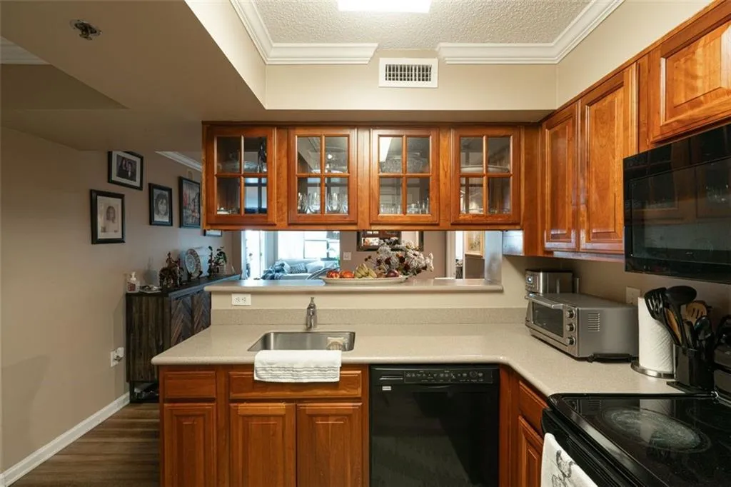 795 Hammond Drive Unit 1613, Atlanta, Georgia 30328, 2 Bedrooms Bedrooms, ,2 BathroomsBathrooms,Residential,Sold,795 Hammond Drive Unit 1613,6955769