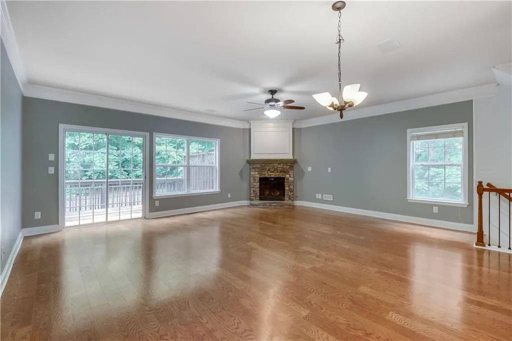 638 Pember Point Unit 638, Sandy Springs, Georgia 30350, 3 Bedrooms Bedrooms, ,3 BathroomsBathrooms,Residential,Sold,638 Pember Point Unit 638,6894543