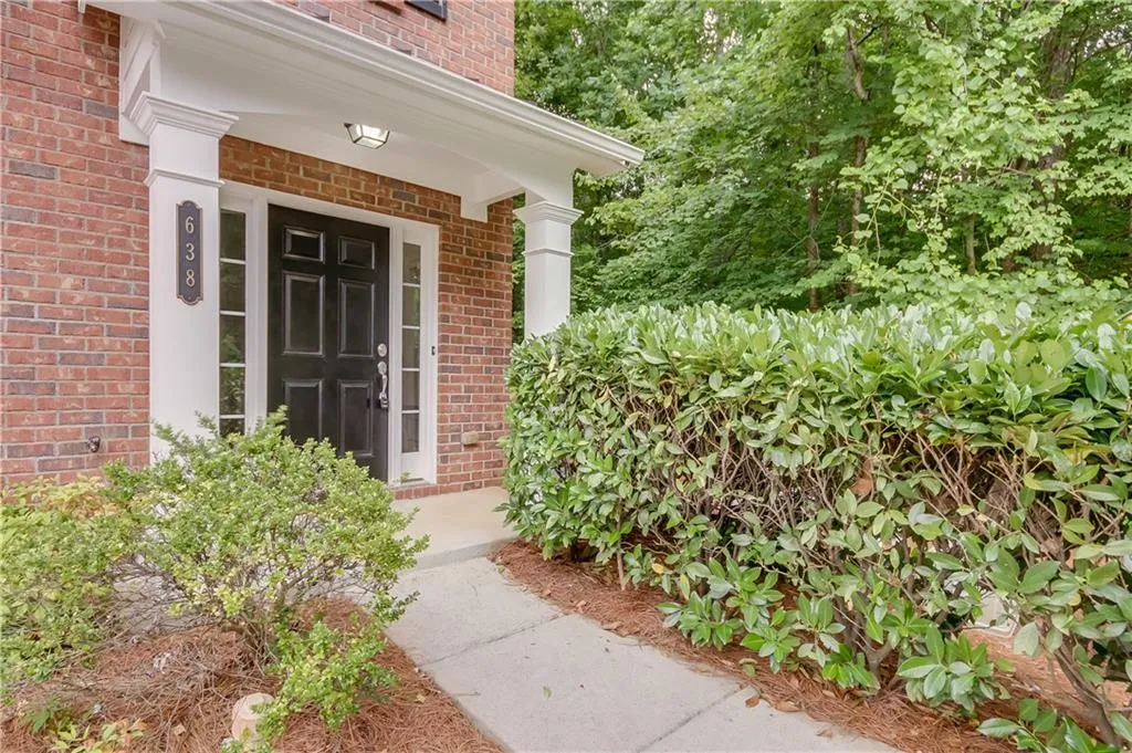 638 Pember Point Unit 638, Sandy Springs, Georgia 30350, 3 Bedrooms Bedrooms, ,3 BathroomsBathrooms,Residential,Sold,638 Pember Point Unit 638,6894543