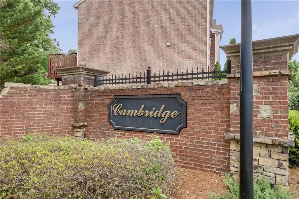 638 Pember Point Unit 638, Sandy Springs, Georgia 30350, 3 Bedrooms Bedrooms, ,3 BathroomsBathrooms,Residential,Sold,638 Pember Point Unit 638,6894543