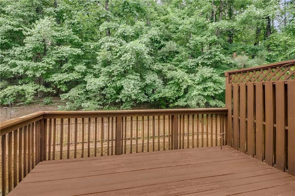 638 Pember Point Unit 638, Sandy Springs, Georgia 30350, 3 Bedrooms Bedrooms, ,3 BathroomsBathrooms,Residential,Sold,638 Pember Point Unit 638,6894543