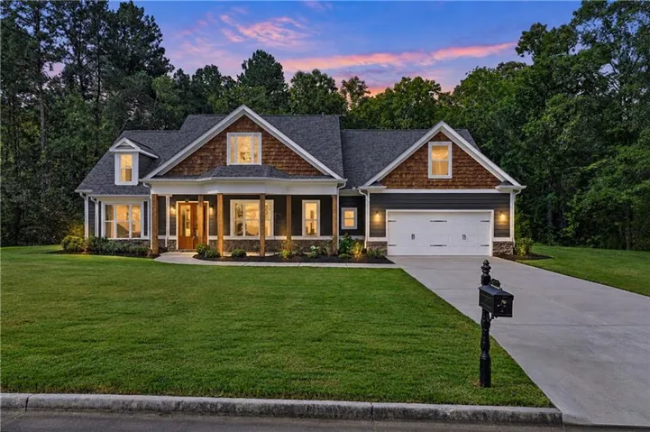425 Blossom Trail, Acworth, Georgia 30101