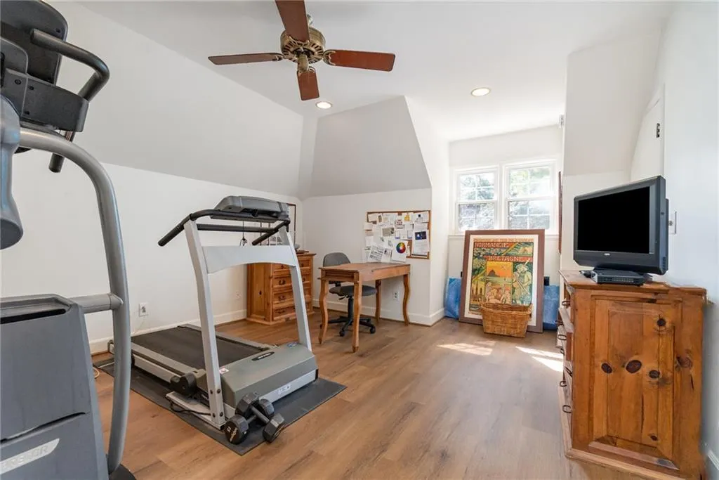 2916 Rivermeade Drive Nw, Atlanta, Georgia 30327, 5 Bedrooms Bedrooms, ,5 BathroomsBathrooms,Residential,For Sale,2916 Rivermeade Drive Nw,7658060