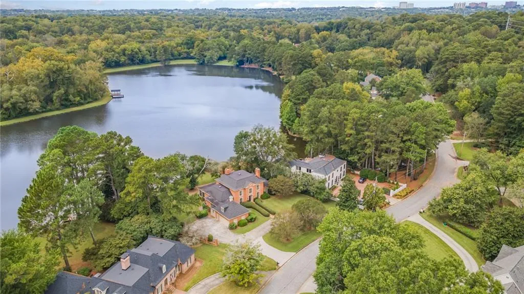 2916 Rivermeade Drive Nw, Atlanta, Georgia 30327, 5 Bedrooms Bedrooms, ,5 BathroomsBathrooms,Residential,For Sale,2916 Rivermeade Drive Nw,7658060