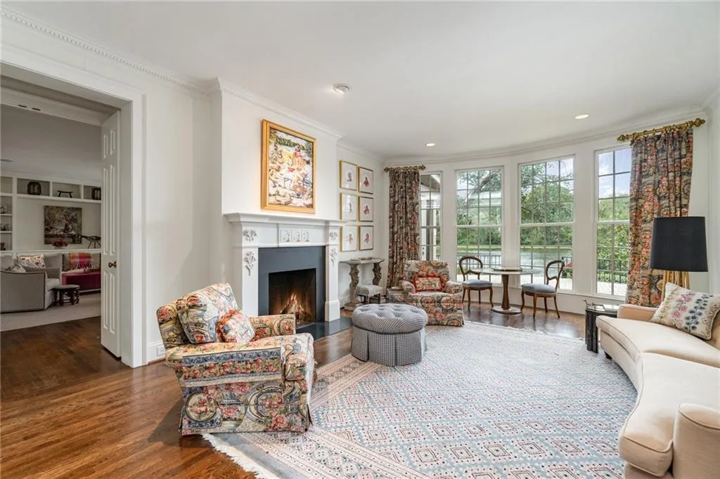2916 Rivermeade Drive Nw, Atlanta, Georgia 30327, 5 Bedrooms Bedrooms, ,5 BathroomsBathrooms,Residential,For Sale,2916 Rivermeade Drive Nw,7658060