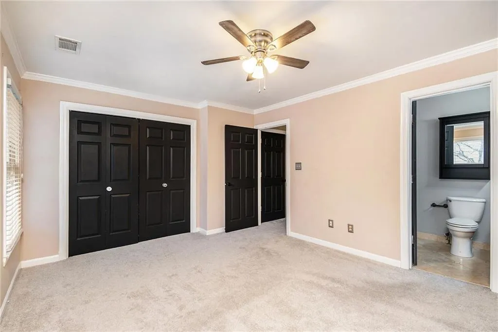 7500 Roswell Road Unit 21, Atlanta, Georgia 30350, 2 Bedrooms Bedrooms, ,2 BathroomsBathrooms,Residential,Sold,7500 Roswell Road Unit 21,7019385