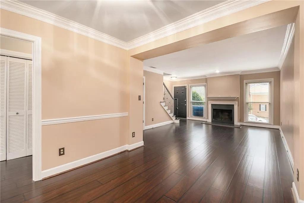 7500 Roswell Road Unit 21, Atlanta, Georgia 30350, 2 Bedrooms Bedrooms, ,2 BathroomsBathrooms,Residential,Sold,7500 Roswell Road Unit 21,7019385