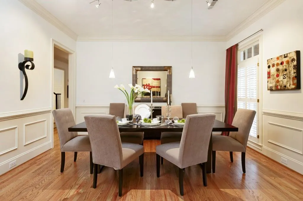 425 Winfield Glen Court, Sandy Springs, Georgia 30342, 4 Bedrooms Bedrooms, ,3 BathroomsBathrooms,Residential,Sold,425 Winfield Glen Court,6743054