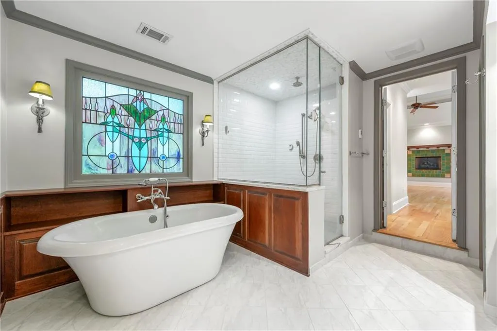 1890 Spalding Drive, Atlanta, Georgia 30350, 5 Bedrooms Bedrooms, ,3 BathroomsBathrooms,Residential,Sold,1890 Spalding Drive,7452557