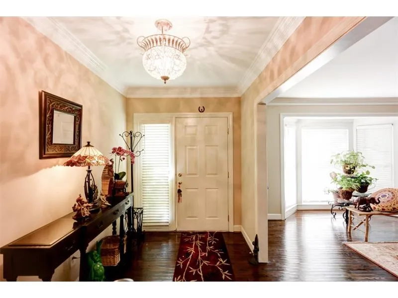 7500 Roswell Road Unit 102, Sandy Springs, Georgia 30350, 3 Bedrooms Bedrooms, ,2 BathroomsBathrooms,Residential,Sold,7500 Roswell Road Unit 102,5904617