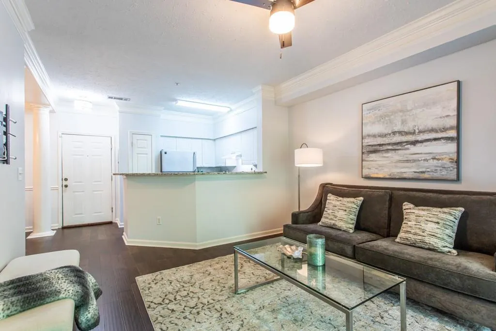 5559 Glenridge Drive Unit 1404, Sandy Springs, Georgia 30342, 1 Bedroom Bedrooms, ,1 BathroomBathrooms,Residential,Sold,5559 Glenridge Drive Unit 1404,7052401
