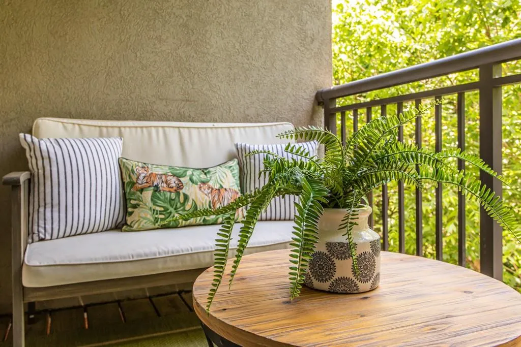5559 Glenridge Drive Unit 1404, Sandy Springs, Georgia 30342, 1 Bedroom Bedrooms, ,1 BathroomBathrooms,Residential,Sold,5559 Glenridge Drive Unit 1404,7052401