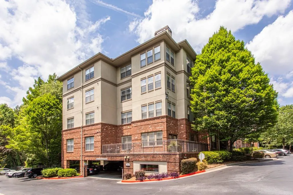 5559 Glenridge Drive Unit 1404, Sandy Springs, Georgia 30342, 1 Bedroom Bedrooms, ,1 BathroomBathrooms,Residential,Sold,5559 Glenridge Drive Unit 1404,7052401