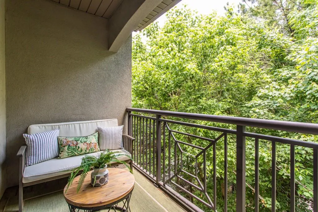 5559 Glenridge Drive Unit 1404, Sandy Springs, Georgia 30342, 1 Bedroom Bedrooms, ,1 BathroomBathrooms,Residential,Sold,5559 Glenridge Drive Unit 1404,7052401