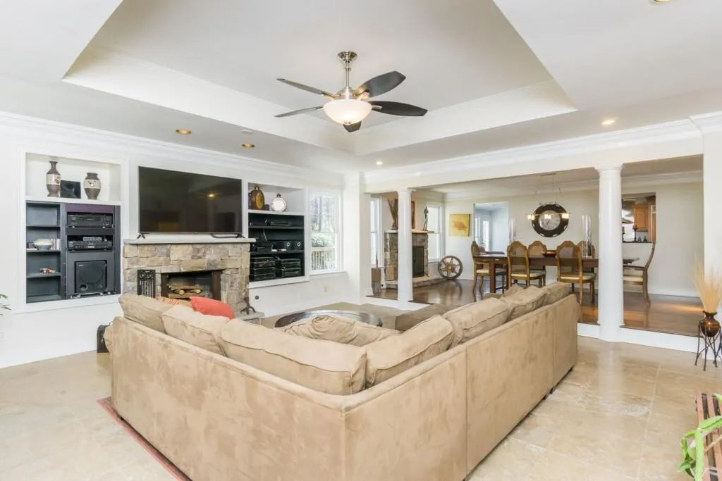 7185 Brandon Mill Road, Sandy Springs, Georgia 30328, 4 Bedrooms Bedrooms, ,4 BathroomsBathrooms,Residential,Sold,7185 Brandon Mill Road,5952383