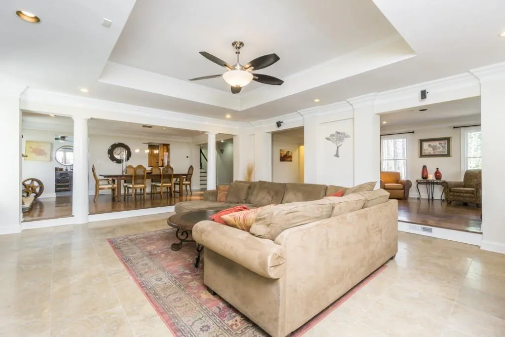 7185 Brandon Mill Road, Sandy Springs, Georgia 30328, 4 Bedrooms Bedrooms, ,4 BathroomsBathrooms,Residential,Sold,7185 Brandon Mill Road,5952383