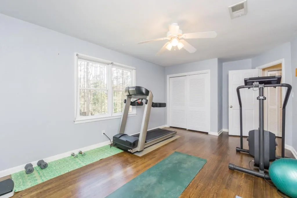 7185 Brandon Mill Road, Sandy Springs, Georgia 30328, 4 Bedrooms Bedrooms, ,4 BathroomsBathrooms,Residential,Sold,7185 Brandon Mill Road,5952383