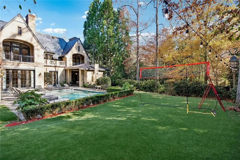 675 W Paces Ferry Road Nw Unit 13, Atlanta, Georgia 30327, 5 Bedrooms Bedrooms, 0 ,5 BathroomsBathrooms,Residential,For Sale,675 W Paces Ferry Road Nw Unit 13,7686980