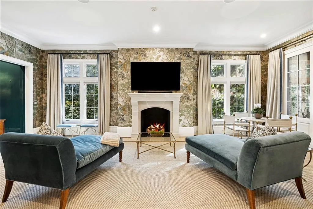 675 W Paces Ferry Road Nw Unit 13, Atlanta, Georgia 30327, 5 Bedrooms Bedrooms, 0 ,5 BathroomsBathrooms,Residential,For Sale,675 W Paces Ferry Road Nw Unit 13,7686980