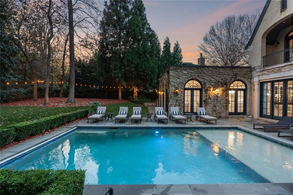 675 W Paces Ferry Road Nw Unit 13, Atlanta, Georgia 30327, 5 Bedrooms Bedrooms, 0 ,5 BathroomsBathrooms,Residential,For Sale,675 W Paces Ferry Road Nw Unit 13,7686980