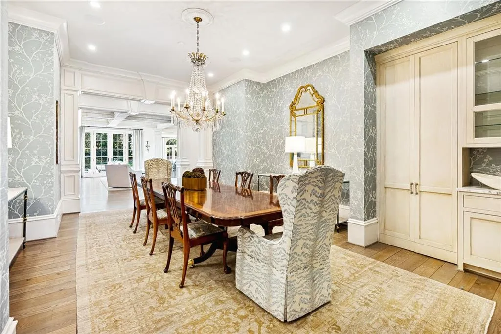 675 W Paces Ferry Road Nw Unit 13, Atlanta, Georgia 30327, 5 Bedrooms Bedrooms, 0 ,5 BathroomsBathrooms,Residential,For Sale,675 W Paces Ferry Road Nw Unit 13,7686980