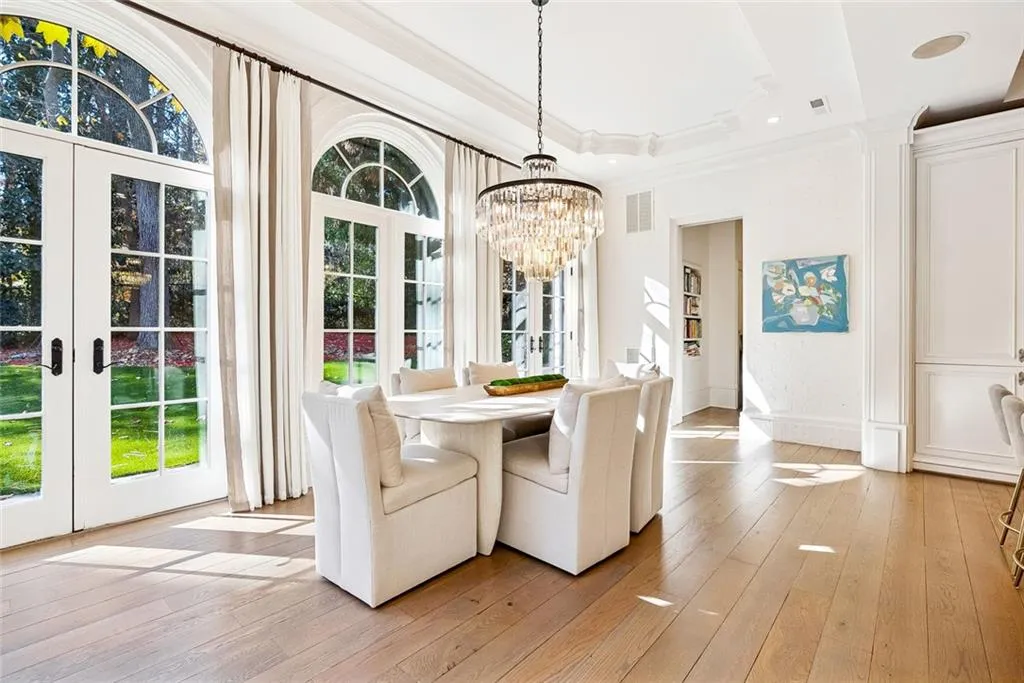 675 W Paces Ferry Road Nw Unit 13, Atlanta, Georgia 30327, 5 Bedrooms Bedrooms, 0 ,5 BathroomsBathrooms,Residential,For Sale,675 W Paces Ferry Road Nw Unit 13,7686980