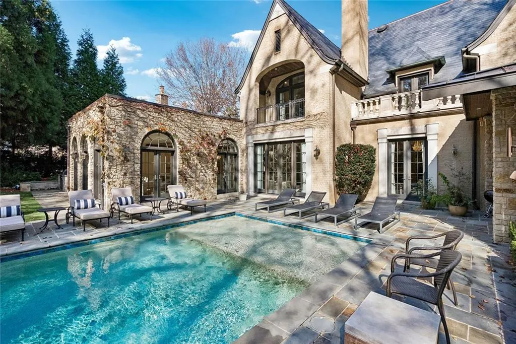 675 W Paces Ferry Road Nw Unit 13, Atlanta, Georgia 30327, 5 Bedrooms Bedrooms, 0 ,5 BathroomsBathrooms,Residential,For Sale,675 W Paces Ferry Road Nw Unit 13,7686980