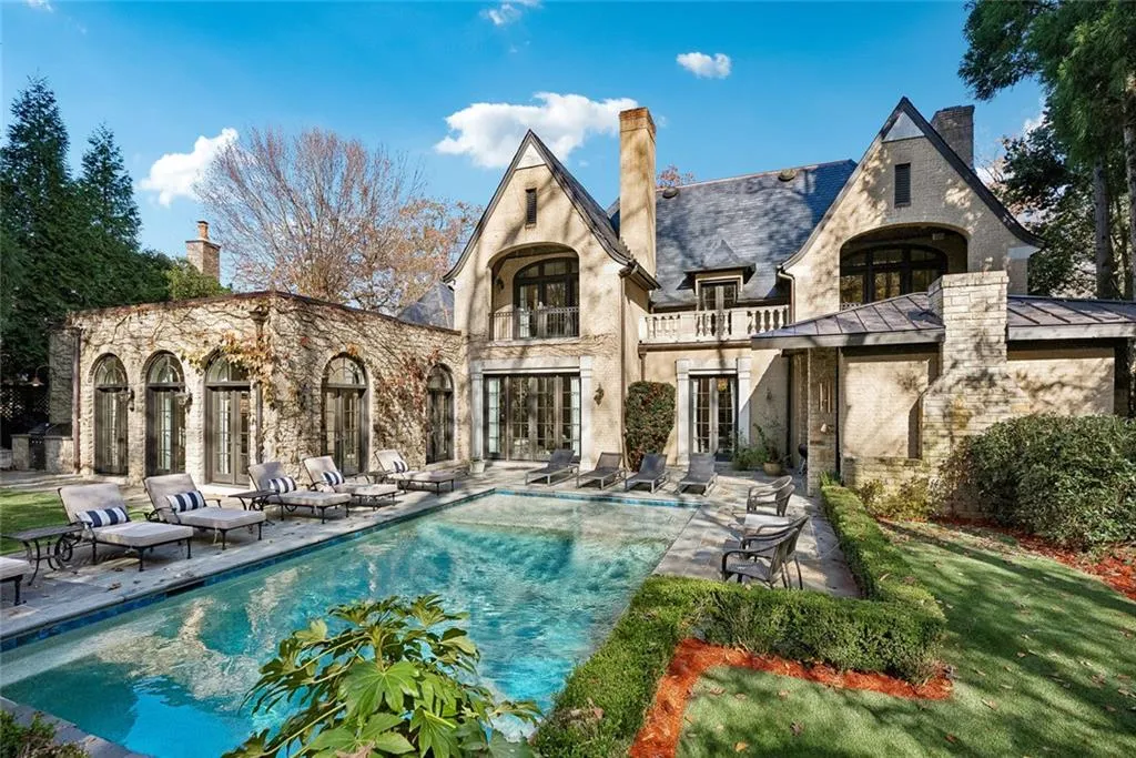 675 W Paces Ferry Road Nw Unit 13, Atlanta, Georgia 30327, 5 Bedrooms Bedrooms, 0 ,5 BathroomsBathrooms,Residential,For Sale,675 W Paces Ferry Road Nw Unit 13,7686980