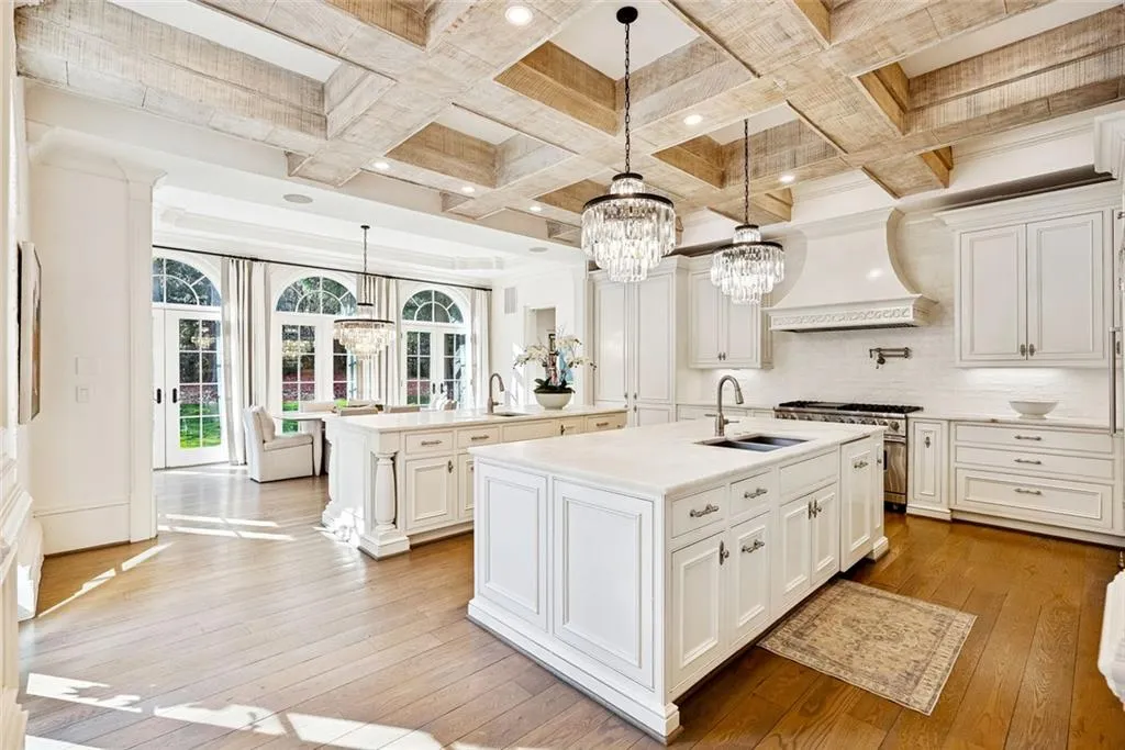 675 W Paces Ferry Road Nw Unit 13, Atlanta, Georgia 30327, 5 Bedrooms Bedrooms, 0 ,5 BathroomsBathrooms,Residential,For Sale,675 W Paces Ferry Road Nw Unit 13,7686980