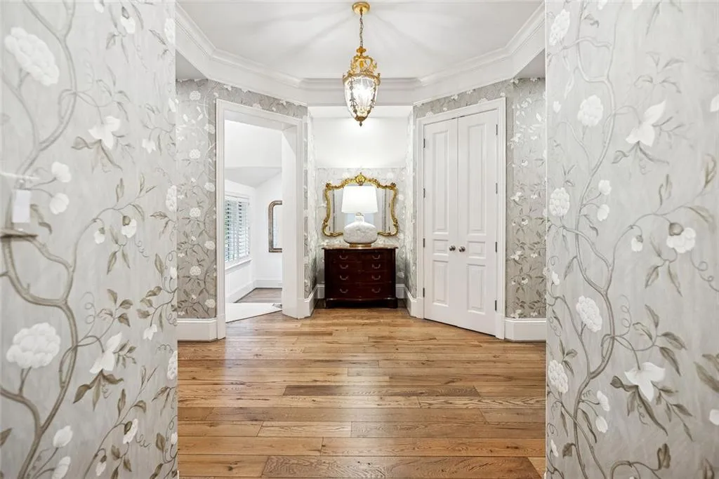 675 W Paces Ferry Road Nw Unit 13, Atlanta, Georgia 30327, 5 Bedrooms Bedrooms, 0 ,5 BathroomsBathrooms,Residential,For Sale,675 W Paces Ferry Road Nw Unit 13,7686980