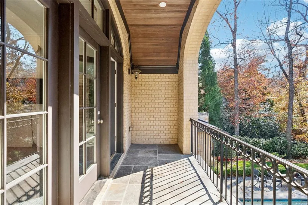 675 W Paces Ferry Road Nw Unit 13, Atlanta, Georgia 30327, 5 Bedrooms Bedrooms, 0 ,5 BathroomsBathrooms,Residential,For Sale,675 W Paces Ferry Road Nw Unit 13,7686980