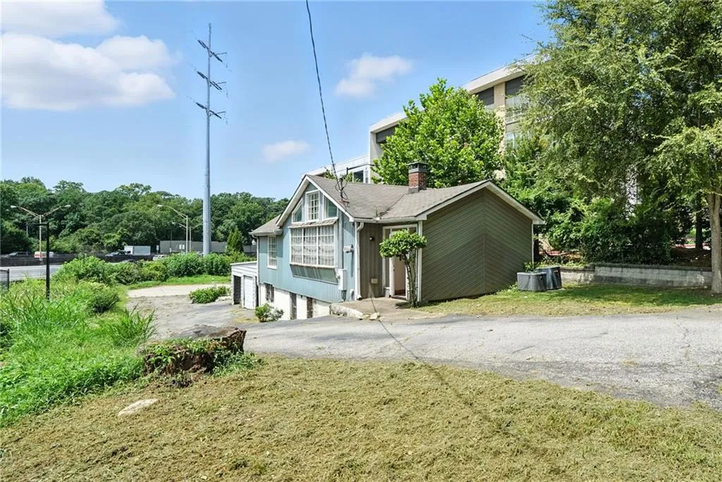 1876 Emery Street Nw, Atlanta, Georgia 30318, ,Commercial Sale,For Sale,1876 Emery Street Nw,7635607