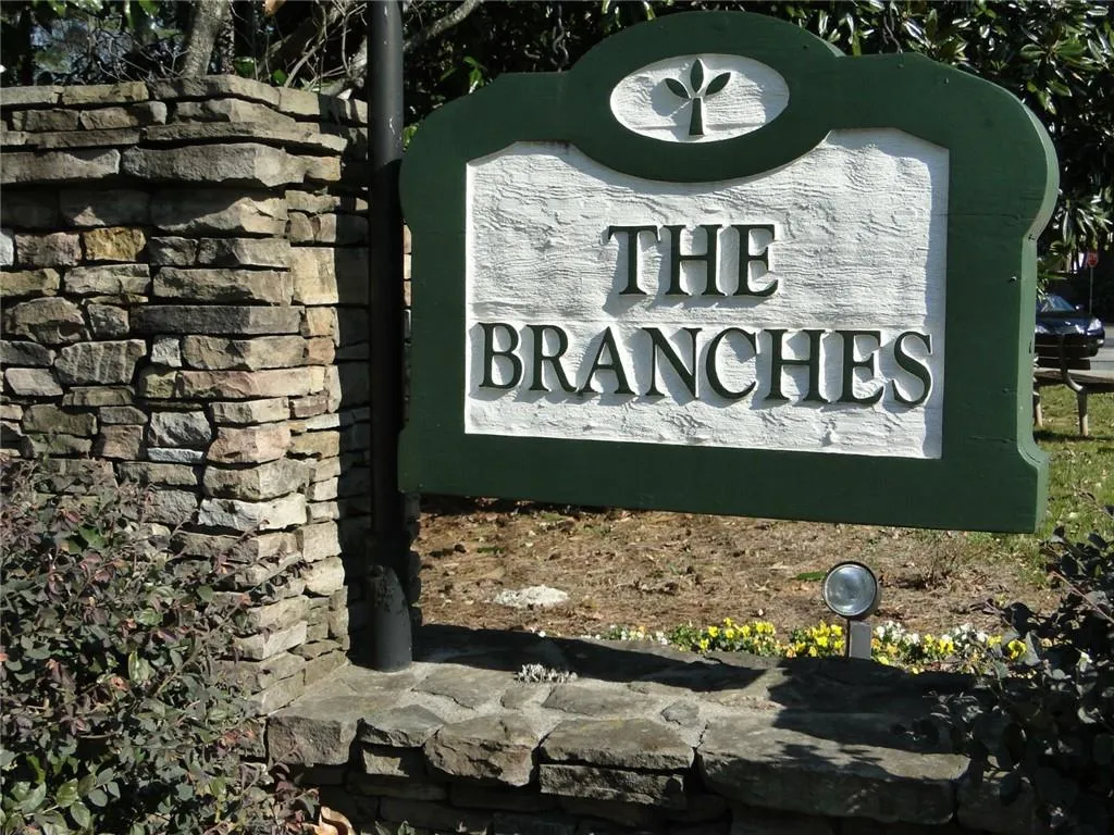 7270 Twin Branch Road, Sandy Springs, Georgia 30328, 4 Bedrooms Bedrooms, ,3 BathroomsBathrooms,Residential,Sold,7270 Twin Branch Road,6777541