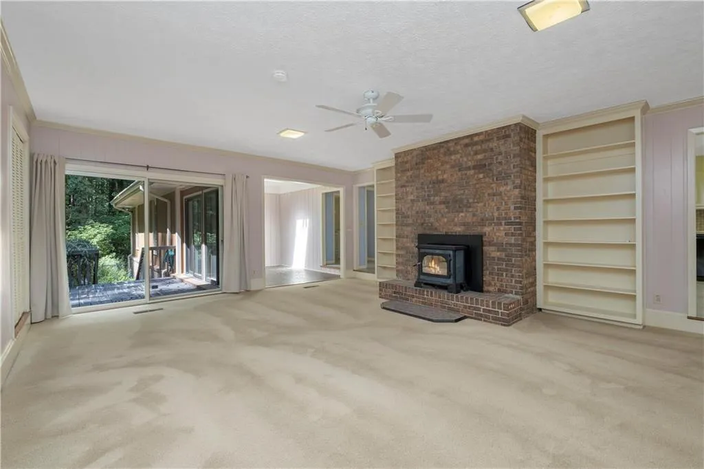 7270 Twin Branch Road, Sandy Springs, Georgia 30328, 4 Bedrooms Bedrooms, ,3 BathroomsBathrooms,Residential,Sold,7270 Twin Branch Road,6777541