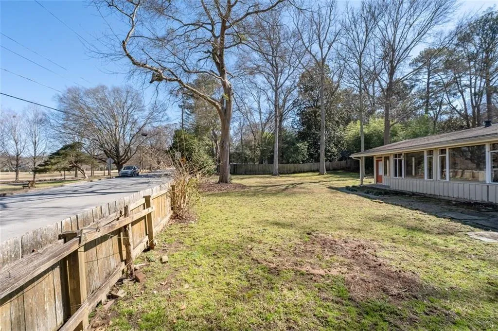 382 Golfview Road Nw, Atlanta, Georgia 30309, ,Land,For Sale,382 Golfview Road Nw,7571281